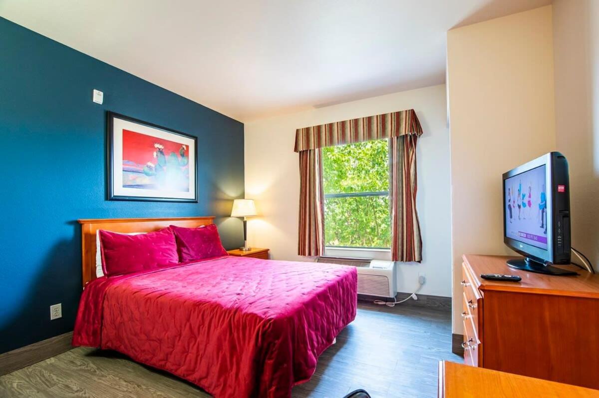 Sierra Vista Studio Apartment With Full Kitchen And King Bed Kültér fotó